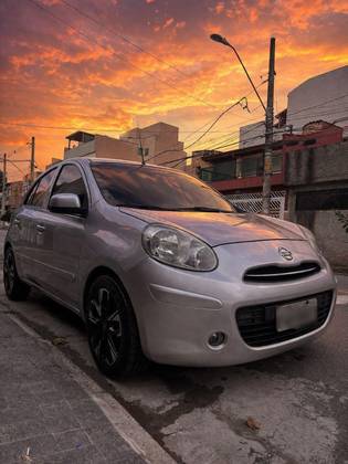 NISSAN MARCH 1.0 16V FLEX 4P MANUAL NISSAN MARCH 1.0 16V FLEX 4P MANUAL